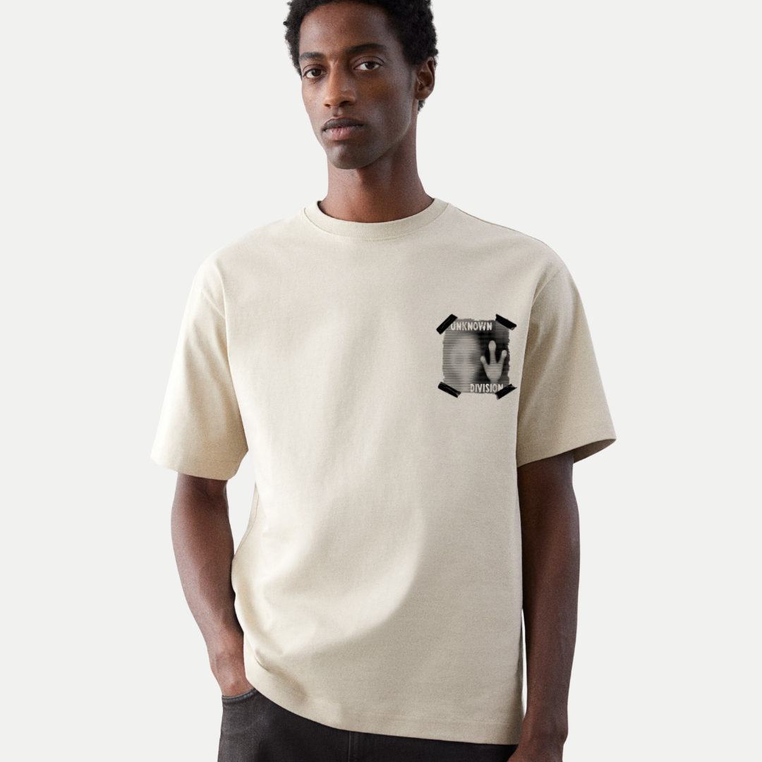 Mens-oversized-unknown-division-glitch-front-graphic-tee